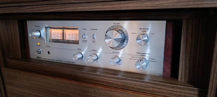 Akai AM2450, TV, Hi-fi & Vidéo, Amplificateurs & Ampli-syntoniseurs, Reconditionné, Stéréo, Moins de 60 watts, Autres marques