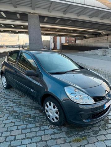Renault Clio 3 1.2 beschikbaar voor biedingen