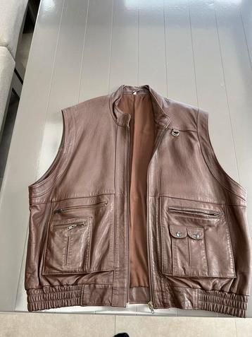 Echt leren vest voor heren beschikbaar voor biedingen