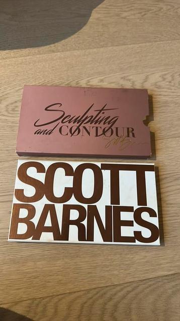 Scott Barnes Contour Palette beschikbaar voor biedingen