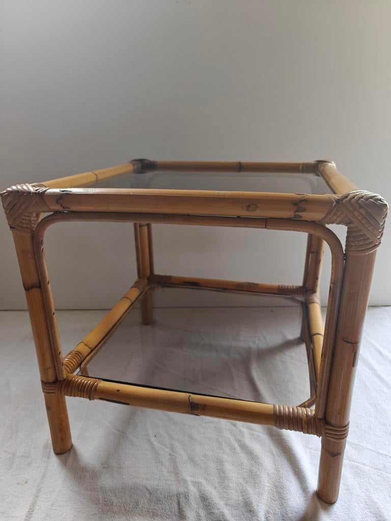 Bamboo bijzettafel nachttafel met glas, Huis en Inrichting, Tafels | Bijzettafels, Ophalen, Zo goed als nieuw, Glas