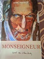 Boek "Monseigneur" Karel van Vlaanderen, Ophalen, Zo goed als nieuw, Tijdschrift of Boek