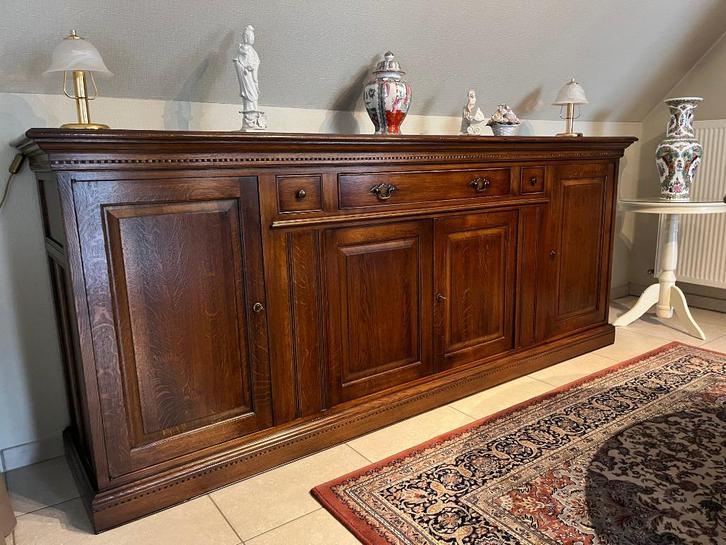 Vol eiken dressoir (Charm Classic), Huis en Inrichting, Kasten | Dressoirs, Zo goed als nieuw, 200 cm of meer, 50 tot 75 cm, Met lade(s)