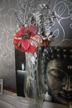 grote vaas met 12 decoratieve stoffen bloemstukken, Ophalen