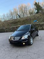 Mercedes très belle voiture ,entretien fait, Auto's, Stof, Zwart, Elektrische ramen, Zwart