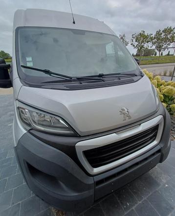 Peugeot Boxer. Supprimé en raison de l'arrêt d'une activité, Argent ou Gris, Achat, 3 places, Boîte manuelle