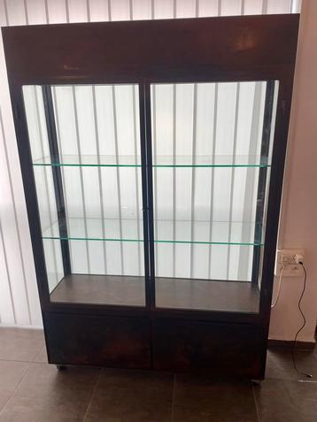 Mooie donkerbruine (geborsteld effect) stalen kast beschikbaar voor biedingen