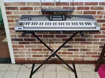 Roland E-50 Keyboard