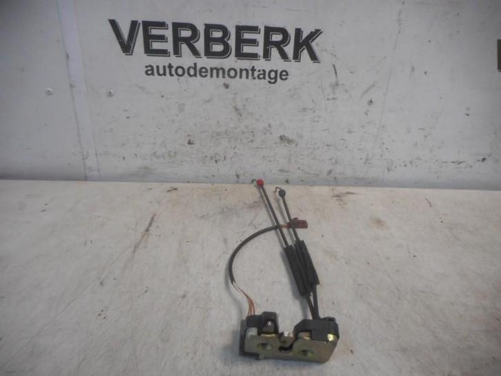 SLOTVANGER ACHTERKLEP Fiesta 5 (JD / JH) (2s61a43102-bc), Auto-onderdelen, Carrosserie, Ford, Gebruikt