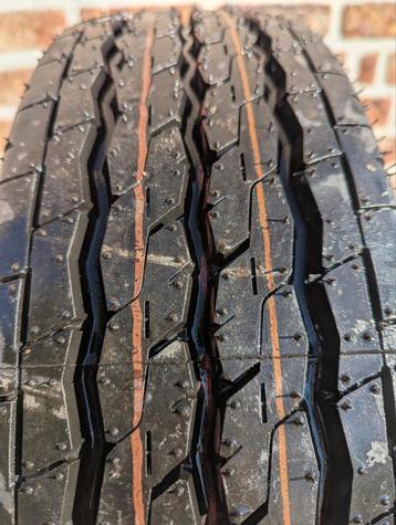  1x Firestone VanHawk 2
185/75R14C op velg beschikbaar voor biedingen
