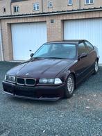 BMW E36 318IS Coupe Oldtimer 08/1995, Auto's, Euro 5, Achterwielaandrijving, Zwart, 4 cilinders