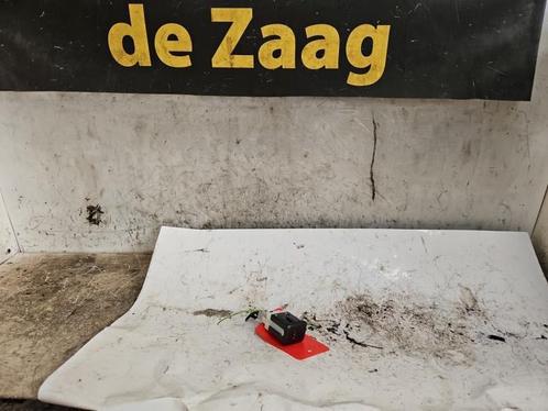 AUX/USB aansluiting van een Opel Crossland X, Auto-onderdelen, Elektronica en Kabels, Opel, Gebruikt, 3 maanden garantie, Ophalen of Verzenden