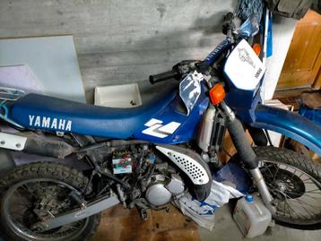 Yamaha dt 125 de 2001, a chercher à Strasbourg, France., Particulier