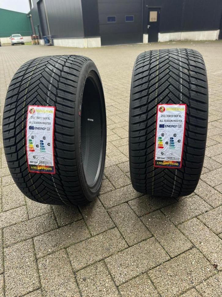 255 35 R19 96Y XL 4SEASON A BELGIAN BRAND STUK PRIJS : 115€, Auto-onderdelen, Overige Auto-onderdelen, Alfa Romeo, BMW, Citroën