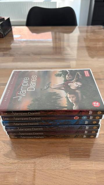 dvd’s The Vampire Diaries: Seizoen 1-6, Enlèvement, Comme neuf