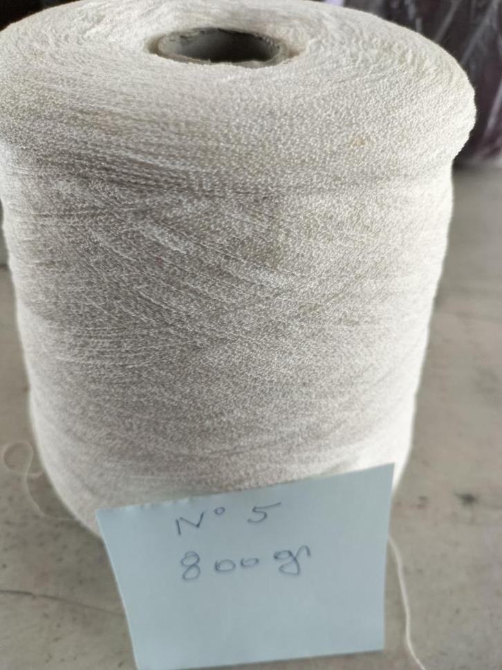 Witte kegel nr. 5 (400 gr)., Diversen, Kerst, Ophalen of Verzenden