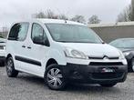 Citroën Berlingo • 5 PLACES • TRES PROPRE (bj 2014), Auto's, Stof, 4 cilinders, Wit, 1560 cc