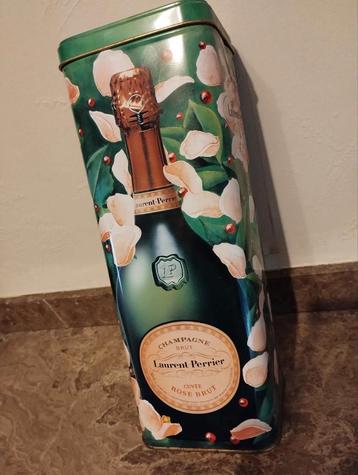 Vintage metalen blik Laurent Perrier...zgst...0478028005 beschikbaar voor biedingen
