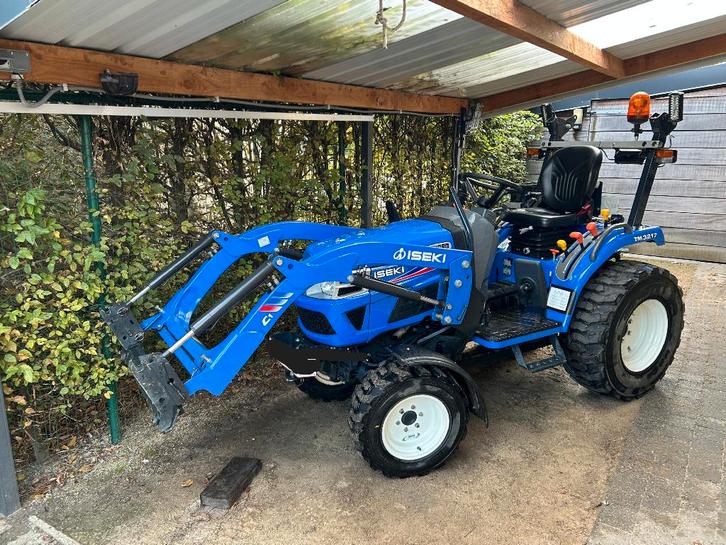 Iseki TM3217 HST met voorlader, Zakelijke goederen, Landbouw | Tractoren, tot 2500, Overige merken, tot 80 Pk, Gebruikt, Ophalen