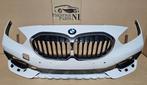 Voorbumper BMW 1 Serie F40 Sport Line 51117459708 4xPDC, Gebruikt, Voor, Herkomst onderdeel bekend, Ophalen of Verzenden