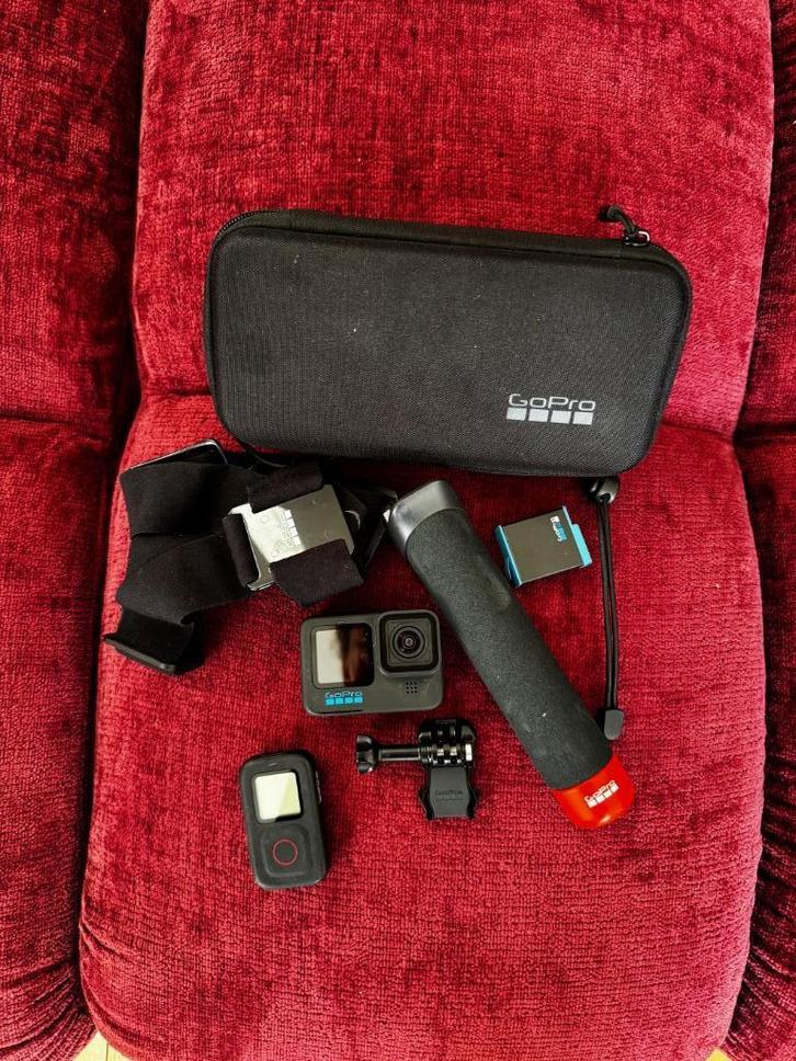 Go pro 10 + kit €250, Audio, Tv en Foto, Actiecamera's, Zo goed als nieuw, GoPro, Ophalen