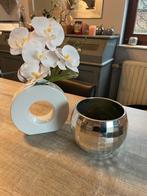 Vaas met kunstorchidee +zilveren bloempot, Ophalen