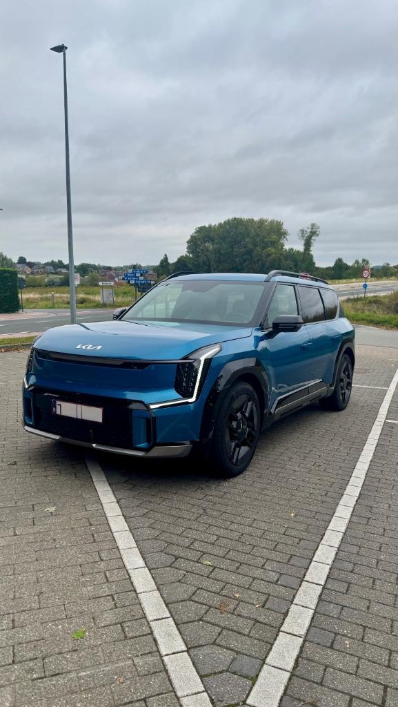 KIA EV9 – 44.245km – 283 kW – 7-zit – Trek 2.500 kg, Auto's, Kia, Particulier, EV9, 360° camera, 4x4, ABS, Achteruitrijcamera