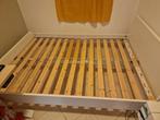 Bedframe (wit) 140x200 ASKVOLL + Lattenbodem + matras, Huis en Inrichting, Slaapkamer | Bedden, Ophalen
