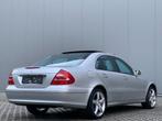 Mercedes-Benz E 320 1ste Eigenaar Xenon Pano Luchtvering OHB, Auto's, Automaat, Achterwielaandrijving, Zwart, Bedrijf