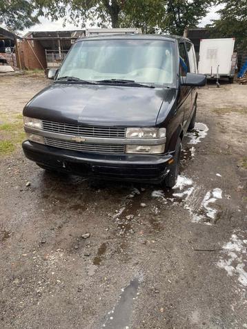 Chevrolet astro van beschikbaar voor biedingen