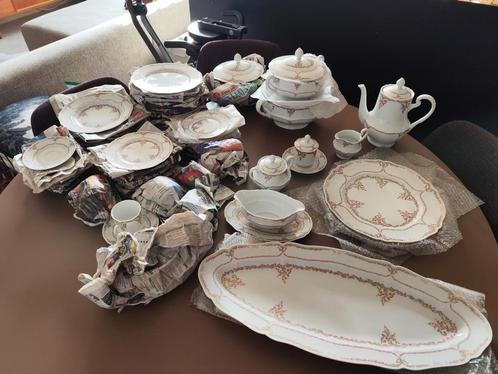 50 delig servies Limoges Haviland Carignan, Antiek en Kunst, Antiek | Servies compleet, Ophalen