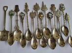 14 verzilverde lepeltje van steden en landen, Antiek en Kunst, Ophalen of Verzenden