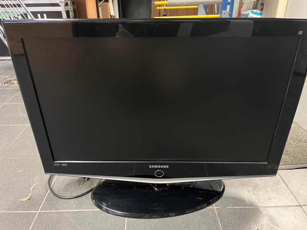 TV - 80 cm scherm diagonaal, Enlèvement ou Envoi, Utilisé, 80 à 100 cm, Samsung