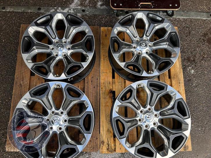 Originele Dodge RAM Limited velgen – 22 inch (2018 – heden), Auto-onderdelen, Banden en Velgen, Velg(en), Personenwagen, Gebruikt