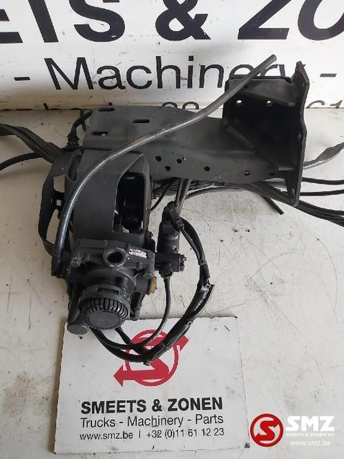 Occ EBS relay valve met 3/2 solenoid valves, Auto-onderdelen, Vrachtwagen-onderdelen, Mercedes-Benz, Overige Auto-onderdelen, Gebruikt