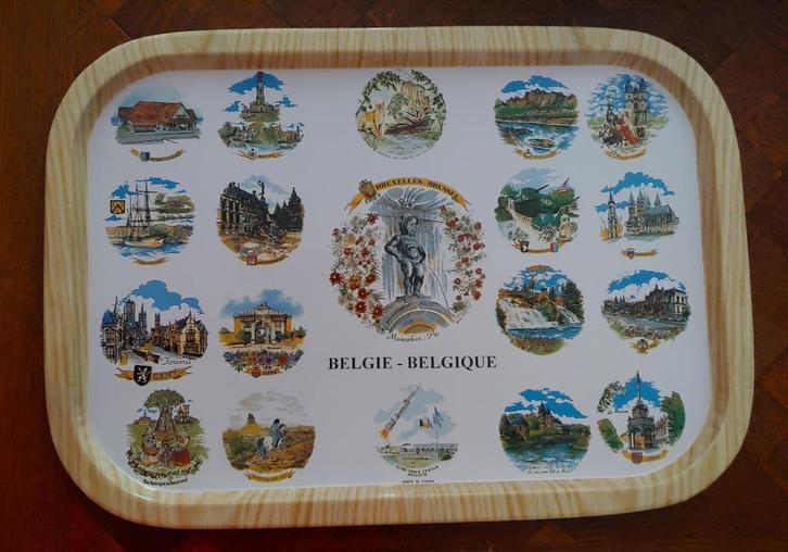 Vintage opdienschotel met Casino Middelkerke ipv SILT, Huis en Inrichting, Woonaccessoires | Dienbladen, Gebruikt, Metaal, Rechthoekig