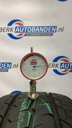 2x Toyo NanoEnergy Van 215/65 R16C 109/107T 215/65/16C 21565, Auto-onderdelen, Banden en Velgen, -, Ophalen of Verzenden, Band(en)