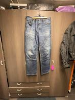 Motor jeans met Kevlar, Motoren