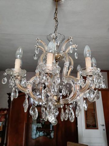 Mooie oude kristallen luster 8 lichtpunten beschikbaar voor biedingen
