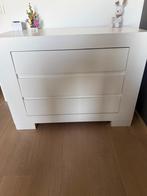 Kast + commode, Ophalen, Gebruikt, Commode