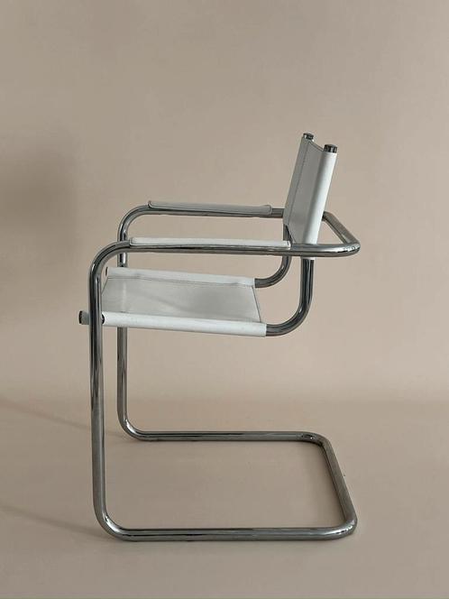 Vintage bauhaus chroom sledestoel, marcel breuer stijl, Huis en Inrichting, Stoelen, Zo goed als nieuw, Leer, Wit, Ophalen