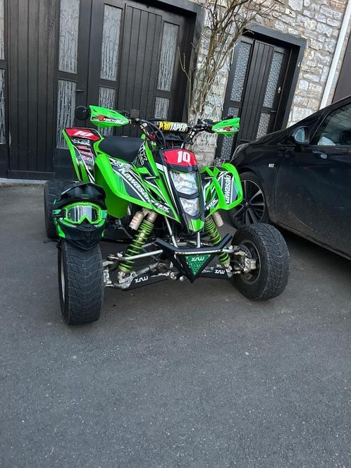 KFX 400 ou échange contre une remorque plateau, Motoren, Quads en Trikes, meer dan 35 kW, 4 cilinders, Ophalen