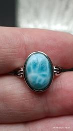 Bague en argent massif avec larimar naturel, Bijoux, Sacs & Beauté, Bagues, Neuf, Enlèvement ou Envoi, Bleu, Argent