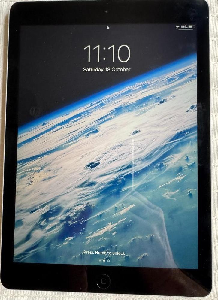 iPad Air 64GB Wifi + Cellular + hoes, Computers en Software, Apple iPads, Gebruikt, Apple iPad, Wi-Fi en Mobiel internet, 9 inch