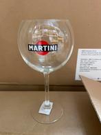 Nieuwe Martini glazen op hoge voet per doos van 6 stuks, Ophalen, Nieuw