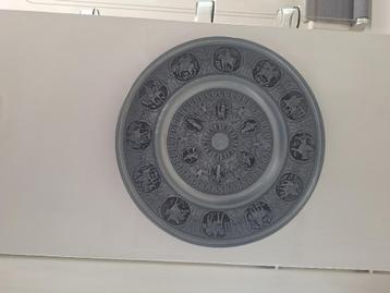 assiette décorative  beschikbaar voor biedingen