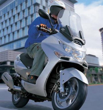 diverse onderdelen kymco xciting 500 beschikbaar voor biedingen
