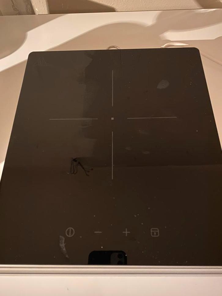 Tillreda draagbare inductiekookplaat, 1 zone, Ikea, Elektronische apparatuur, Kookplaten, Zo goed als nieuw, Inductie, 3 kookzones of minder