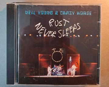 Cd. Neil Young.  Rust never sleeps. beschikbaar voor biedingen