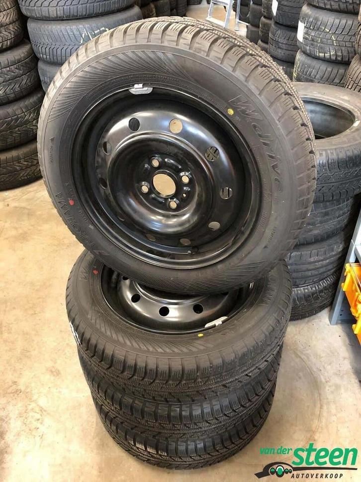 175-65-15 84T Kia Hyundai Yokohama W Drive V903 Snowflake Ve, Auto-onderdelen, Banden en Velgen, Banden en Velgen, Winterbanden
